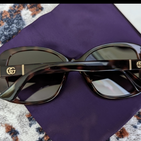 Gucci Havana Brown Sunglasses - Picture 3 of 6